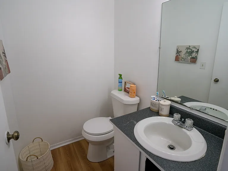 925 Burcham Dr — Photo 13