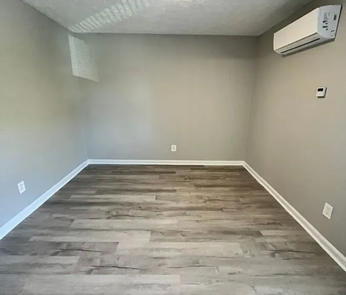 2066 Fairmont Ct #11 — Photo 9