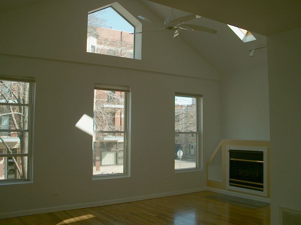 2nd image of 1507 W Ohio St