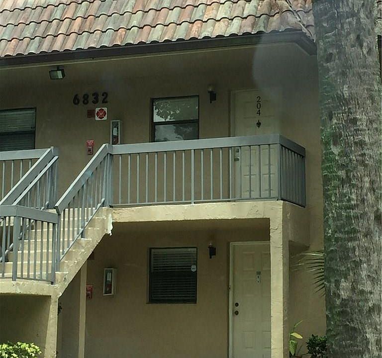 1st image of 6832 Palmetto Circle #104
