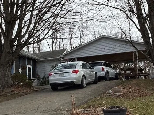 94 Pleasant St, Wyalusing, PA 18853