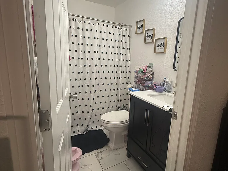 2241 S San Antonio Ave — Photo 8