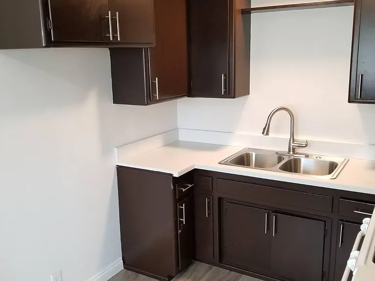 5929 Primrose Ave #3/4 — Photo 11