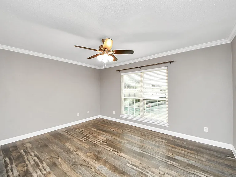2224 S Piney Point Rd #227 — Photo 20