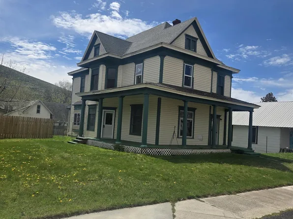 986 Columbia St, Pomeroy, WA 99347
