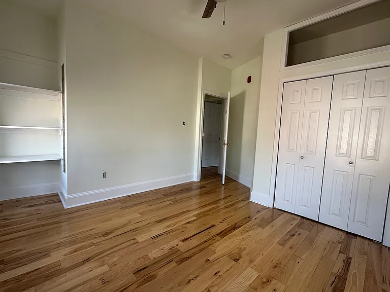2738 Poplar St #2F — Photo 10