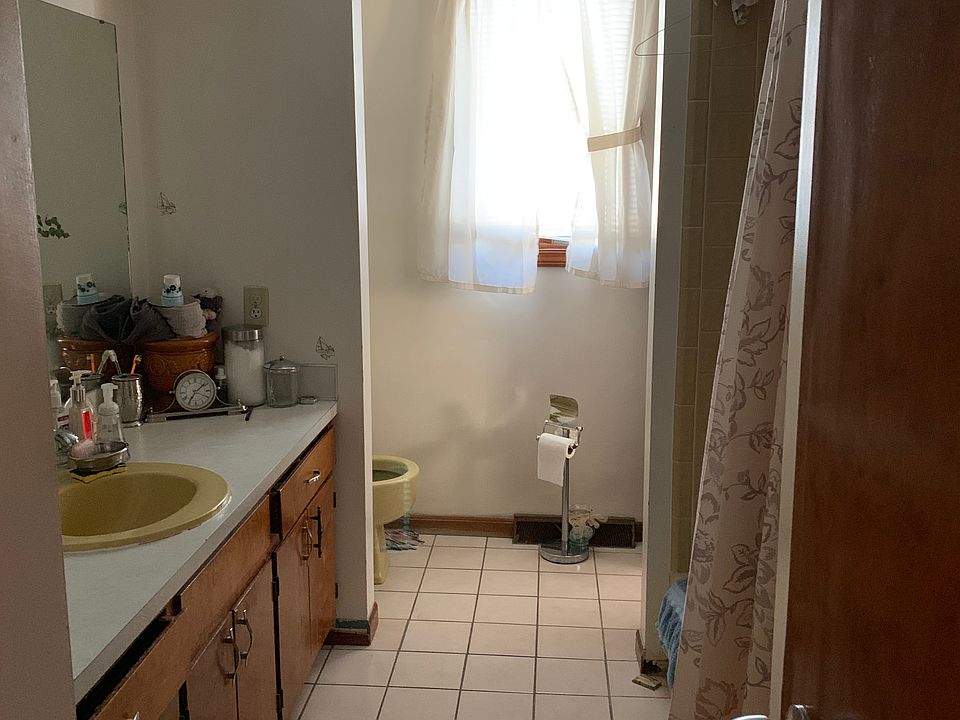 1st image of 1930 Rosemont Ave SE