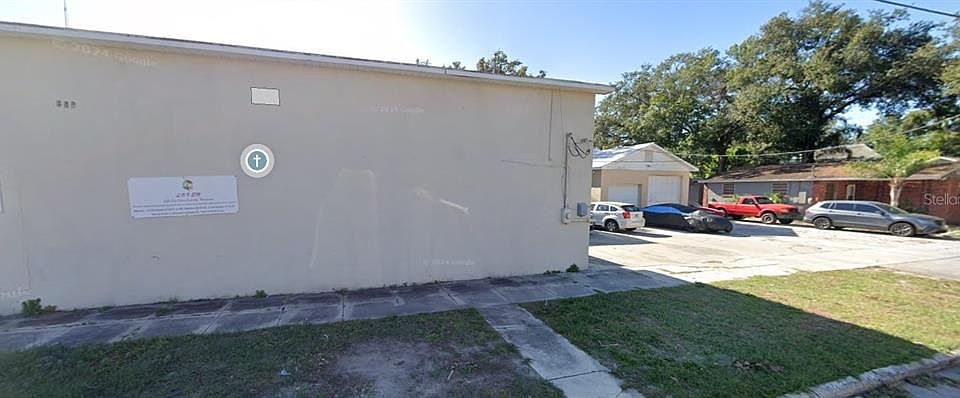 2nd image of 2806 N TAMPA STREET