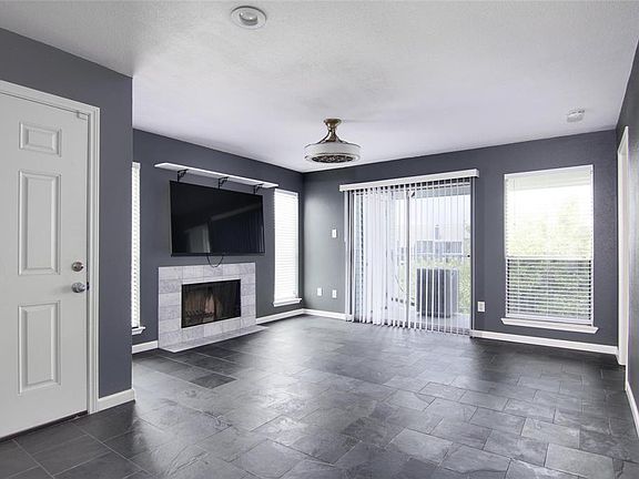 4th image of 18617 Egret Bay Blvd APT 1002