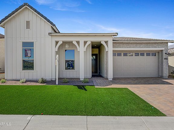 2nd image of 21440 W HILLCREST Boulevard