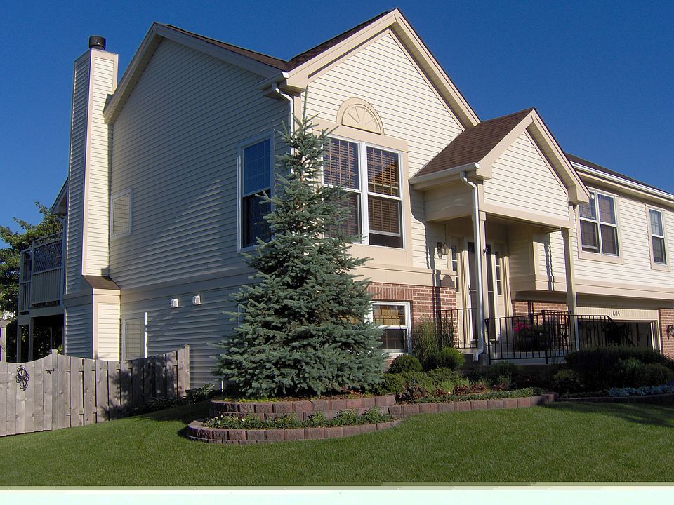 2nd image of 1605 Shelton Ln