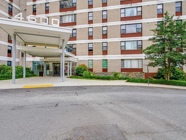 4600 Duke St #708 — Photo 13