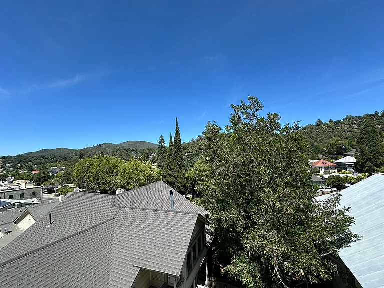 507 McGowan St — Photo 10