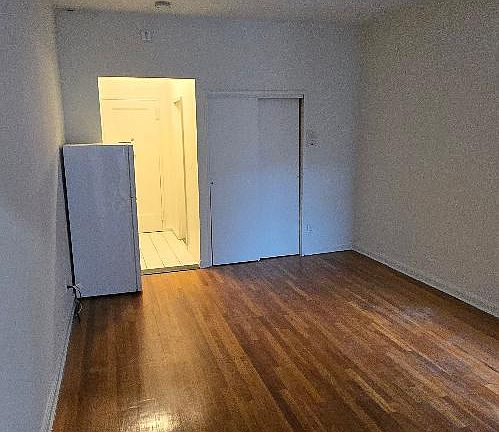 4th image of 320 E 85th St APT 5A