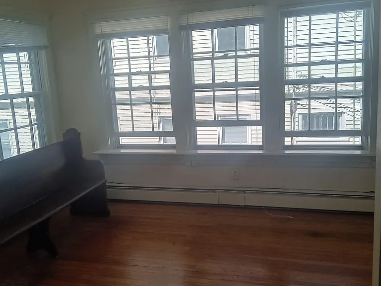 27 Ogden St #2 — Photo 49