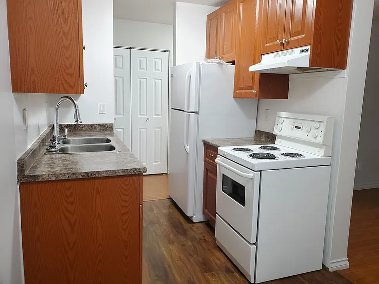 5135 Newton St — Photo 15