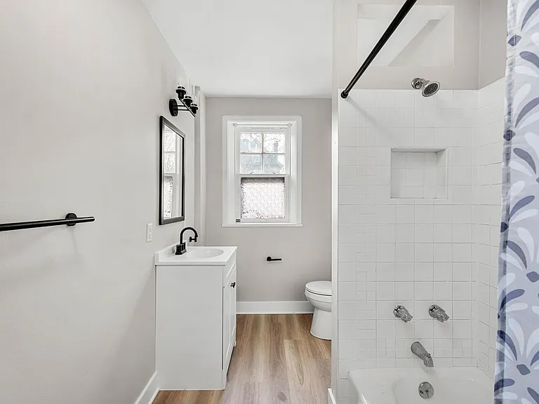 226 East End Avenue — Photo 2