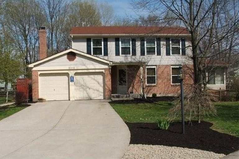Brick & Vinyl construction, professionally landscaped spring 2008, cul-de-sac