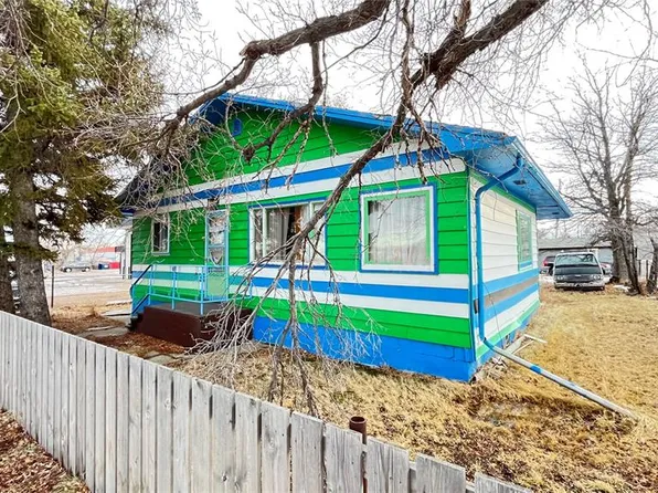 46 Pacific AVENUE, Maple Creek, SK S0N 1N0