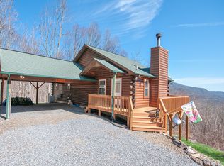 60 Spoke Wheel Rd, Waynesville, NC 28785