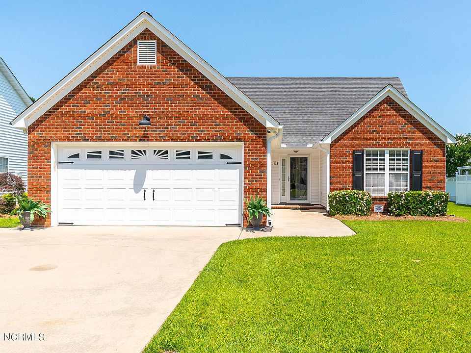 1st image of 1528 Thayer Drive