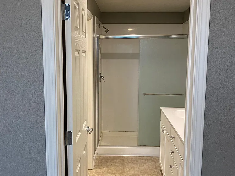 Bedroom 1 Bathroom