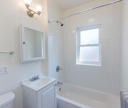 5th image of 6441 N Newgard Ave