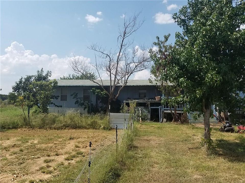 1st image of 216 Salt Grass Cir