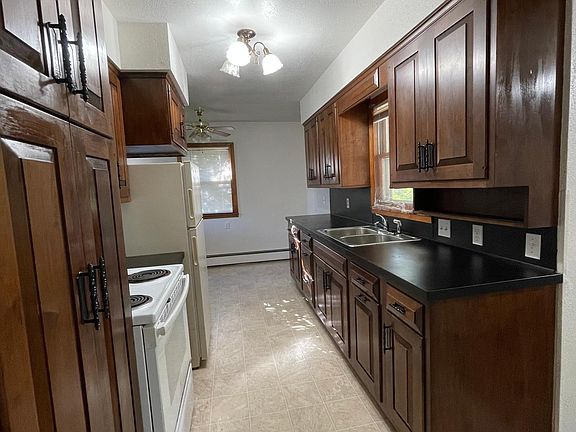 3rd image of 1415 Lucia Ave