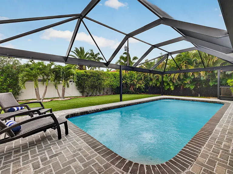 5422 Agualinda Blvd — Photo 43