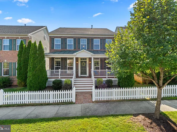 23033 Spicebush Dr, Clarksburg, MD 20871