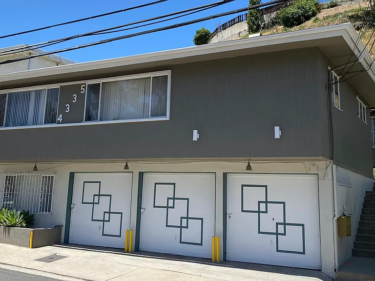 4335 Don Tomaso Dr #B — Photo 7