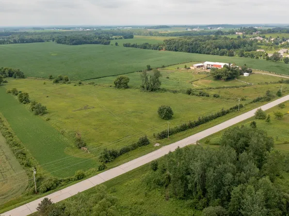 Hillview Rd #2 & 3, Greenville, WI 54942