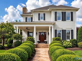 31 Lake Forest Blvd W, Huntsville, AL 35824