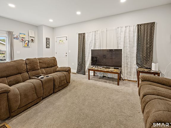 5th image of 12 Columbus Avenue
