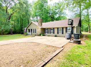 254 Kelly Ave, Rogersville, AL 35652