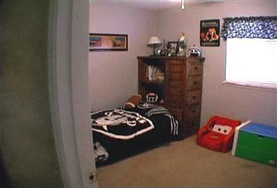 2nd bedroom
