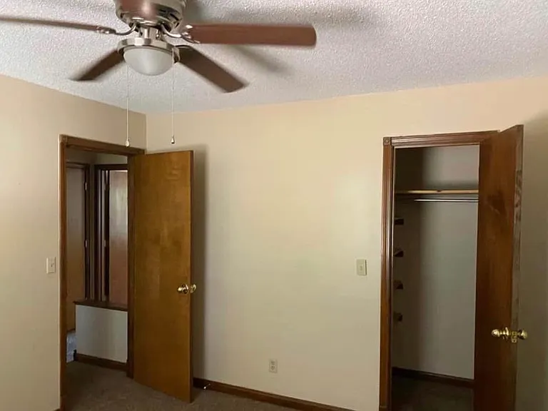 915 Stapp Dr #TOWNHOUSE — Photo 10