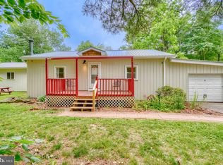 624 Woolen Mill Rd, Stewartstown, PA 17363