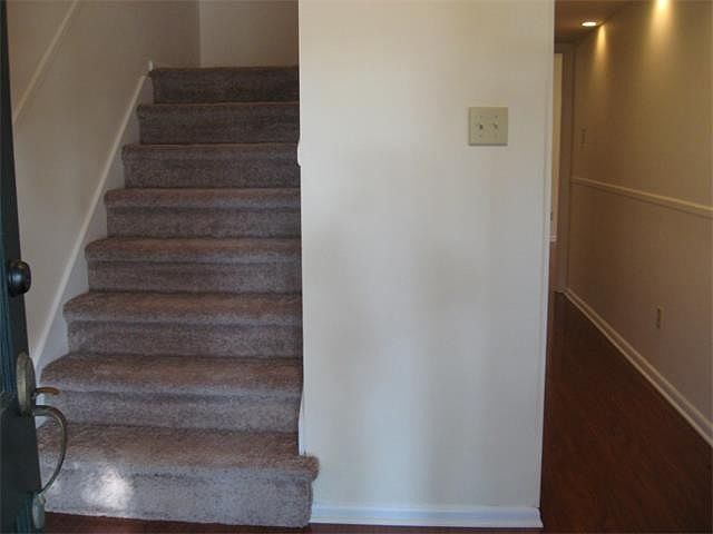 1st image of 2553 Eton St