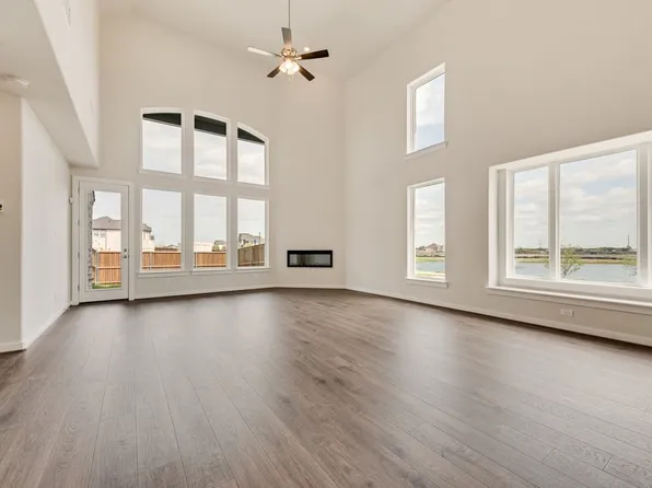 214 Landon Trl, Fate, TX 75189