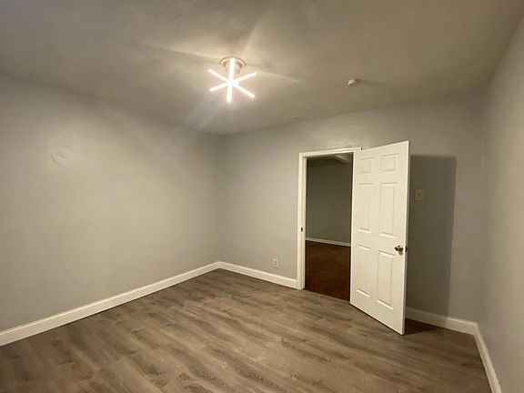 2nd image of 3733 Meramec St #A