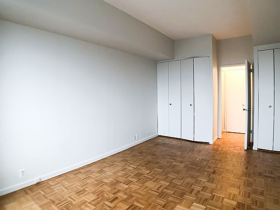 5th image of 225 W 83rd St APT 18H