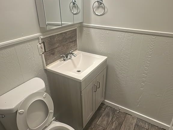 5th image of 192 Summit St #1R