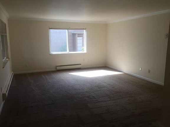 5th image of 5620 168th St SW APT 3