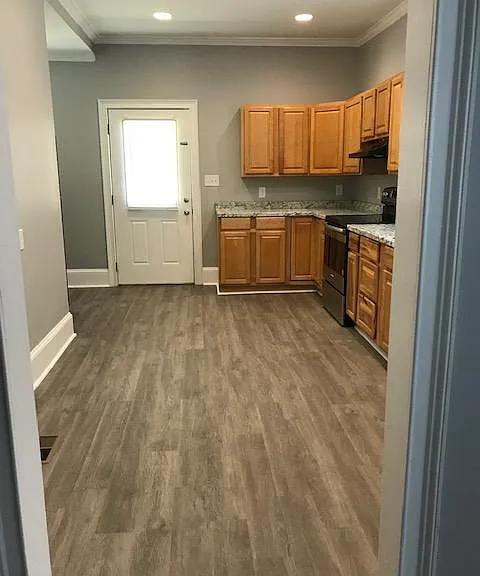 2808 Kendrick Ave — Photo 33