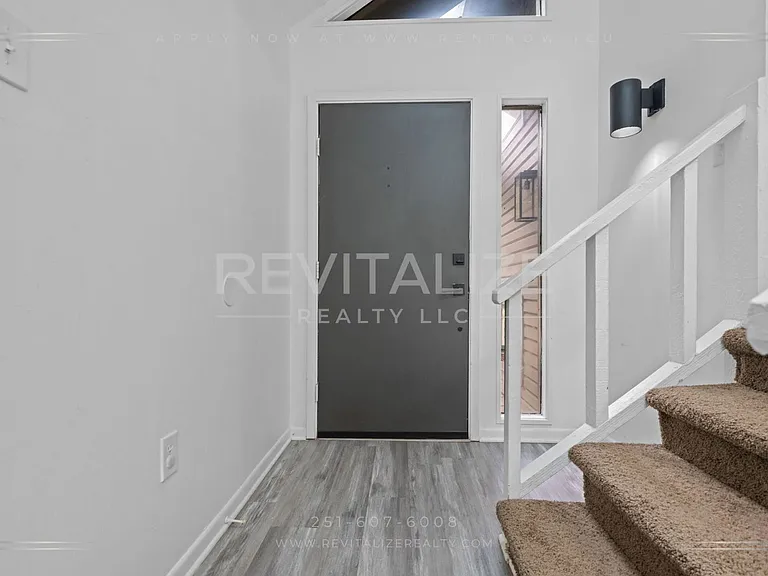 2739 Knollwood Dr — Photo 16