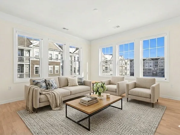 6312 Peters Farm Way #6312, Westborough, MA 01581