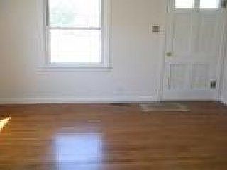 2nd image of 426 S Prairie Ave