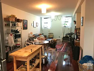 Rented by Skyline Group Real Estate